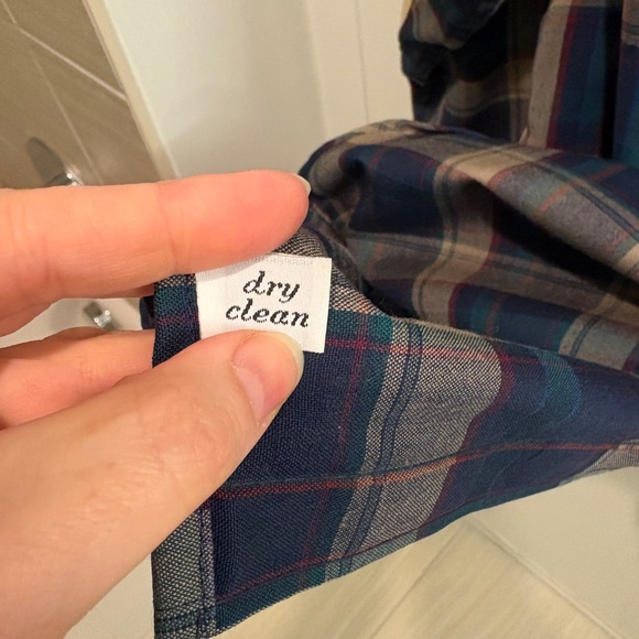 Vintage Men’s Pendleton Plaid Wool Shirt - Picture 4 of 10